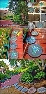 10 Wonderful Diy Stepping Stone Ideas For Your Garden Stepping Stones Diy Diy Garden Furniture Backyard Design