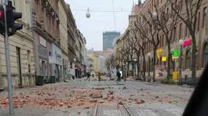 Ισχυρός σεισμός σημειώθηκε πριν από λίγα λεπτά στην κροατία. Kroatia Seismos 5 3r Boreia Toy Zagkremp Left Gr