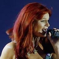 Neben deutschen musikgrößen wie andrea berg, yvonne catterfeld und marianne. Andrea Berg World Music Singer Alter Geburtstag Bio Fakten Familie Vermogen Grosse Mehr Allfamous Org