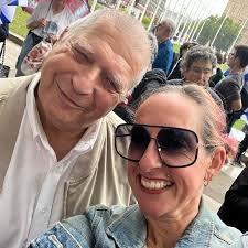 Rabbi Monique Mayer (@RabbiMonique)