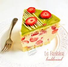 Le Fraisier Traditionnel Gateaux Et Desserts Recette Fraisier Recettes De Patisserie