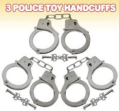 Find the perfect unlock handcuffs stock photo. Amazon Com Artcreativity 10 5 Inch Metal Handcuffs For Kids Pack Of 3 Steel Pretend Play Toy Hand Cuffs With 2 Keys Fun Party Favor Stage Or Costume Prop Goody Bag