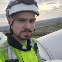 10+ "Dan Machnik" profiles