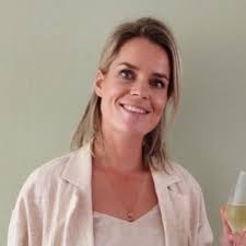 It's been a while... but I still have very fond memories of my three  graduations over the last 1.5 years! First, I graduated from the MSc in  Global Health Science & Epidemiology