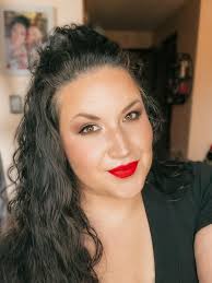 Book with me at Whitney's Beauty Bar in Middlesboro