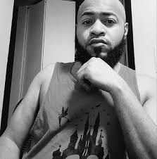 Avery White (@AVERY.FALL.INLUVWIT.ME.WHITE) • Facebook