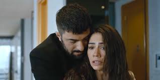 Io Sono Farah: Tahir non riesce ad uccidere Farah, ecco perché |  Anticipazioni