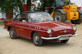 La Renault Floride Est Une Voiture A Deux Portes Coupe Ou Cabriolet Fabriquee Par Le Constructeur Renault A Partir De 1958 Et Dessin Cv Sport Renault Cabriolet