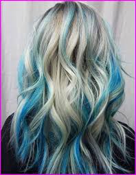 50 Blue Hair Highlights Ideas Blue Highlights Are Becoming More And More Popular As People Become More A Hair Styles Blue Hair Highlights Blonde And Blue Hair