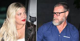 Tori spelling also launched her own fashion and jewellery line, which premiered on hsn. Smk4uauyb8vpjm