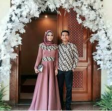 Beli gamis couple online berkualitas dengan harga murah terbaru 2021 di tokopedia! Model Gamis Terbaru Couple Model Baju Wanita Model Pakaian Model Pakaian Muslim