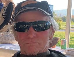 Tom Bechtel's Instagram, Twitter & Facebook