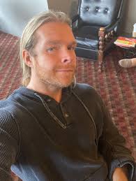 Transitioning from hustle to millionaire mindset