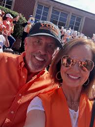 Celebrating the Vols win against the Razorbacks! 🧡🏈
