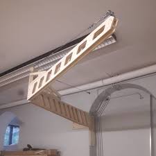 Boomarm Schwenkarm Oder Werkstattarm Fur Die Absaugung Strom Und Druckluft Von Oben Woodworking Workshop Basement Workshop Diy Tools Homemade
