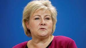 For saker til forvaltningen, henvend deg til rette myndighet for. Erna Solberg Norwegens Premierministerin Nach Mutmasslichem Corona Verstoss Von Der Polizei Befragt Der Spiegel