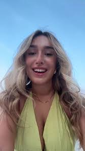 Shannon Wingate's Instagram, Twitter & Facebook