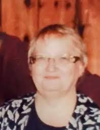 Melanie Macomber's Instagram, Twitter & Facebook