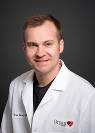 Chris Darst's Instagram, Twitter & Facebook