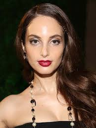 Alexa Conroy's Instagram, Twitter & Facebook