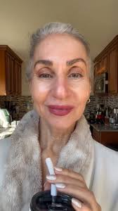 Ok the final result of having my lip flip with Botox. I like having this  procedure because it fills out my thin upper lip a bit and because it  relaxes the muscles, I have less upper lip wrinkles. I ...