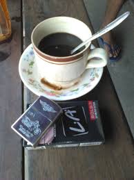 Kopi Korek Dan Rokok Kopi Secangkir Kopi Pecinta Kopi