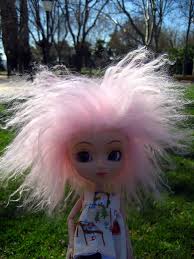 He metido los dedos en el enchufe.