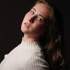 Had a fantastic time guest lecturing 40+ Marketing students at Baruch  College tonight! 🎉 I shared insights from my career journey and offered  personal branding tips