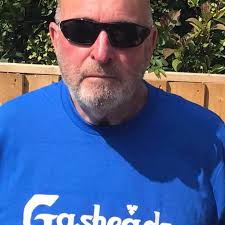 𝗢𝗡 𝗦𝗔𝗟𝗘 𝗡𝗢𝗪! 👊 The 2025/26 Home Kit is available in-store and  online 𝗡𝗢𝗪! 😍