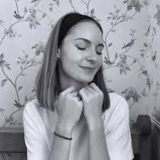 Luna Mathew (@stylebyluna25) • Instagram photos and videos