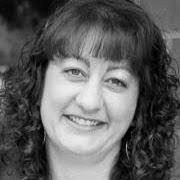 Gina Gale's Instagram, Twitter & Facebook