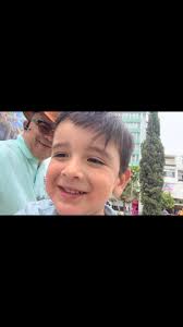 Hace treinta y siete años en un terrible accidente de tránsito falleció a  los quince años incomprensiblemente mi hermano DANILO FERNANDO VANEGAS Y  CORTAZAR , ni el tiempo transcurrido , ni nada