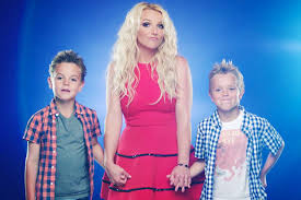 She has also won an impressive amount of awards including a grammy, six mtv video music awards. Britney Spears Children Knkk Worldwidemusicfactory