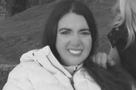 Mia Austin nie żyje. Sparaliżowana gwiazda zakrztusiła się cukrową pianką  marshmallow