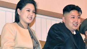 In december 2011 he was formally declared successor to his father as supreme leader. Kim Jong Un Privat Sie Ist Die Geheime Frau Des Machthabers News De
