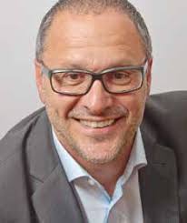 FACHMAGAZIN UND JAHRESbRoSCHüRE DES MARKETING-CLUb DRESDEN E.V.