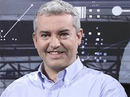 Behind the Scenes With Con