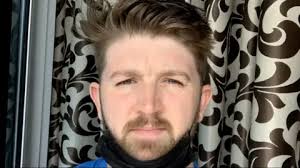 Dedicated dad snaps son in photo every day for 21 years