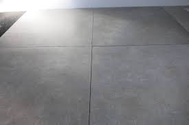 Fliese ist nicht gleich fliese. Betonoptik Fliesen In Grau 61 5 X 61 5 Keramik Feinsteinzeug Beton Innen