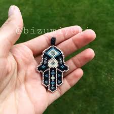 Beads Panosundaki Pin