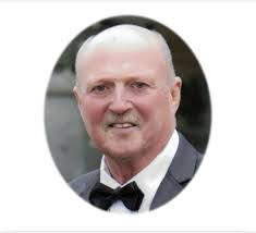 Janis Sincek's Instagram, Twitter & Facebook