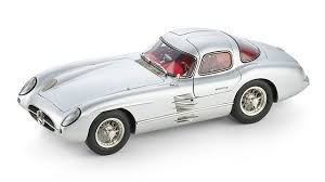 Cmc 1955 Mercedes Benz 300 Slr Uhlenhaut Coupe W Red Interior M 076 In 1 18 Scale Mercedes Benz 300 Mercedes Benz Mercedes