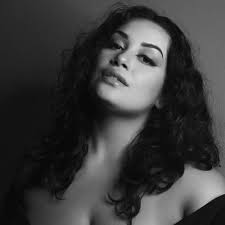 Amanda Zanco (@aamandazanco)