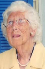 Eleanor Hackett's Instagram, Twitter & Facebook