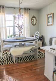 This Weathered Grey Dining Table Makeover Shows You How To Take A Beat Up Dining Table And Modern Farmhouse Dining Room Farmhouse Dining Dining Table Makeover