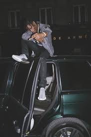 Birds In The Trap Sing Mcknight Wallpaper 