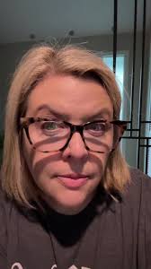 Stephanie Logins The Realtor