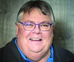 Council pays tribute to Terry Wickett