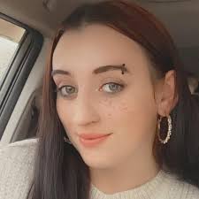 Just wondering if anyone else's gecko randomly climbs the tank? This is the  second time I've ever seen him do this!