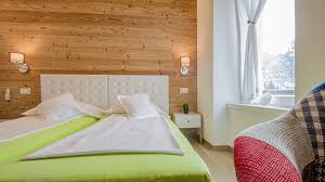 Wir hatten ein mobile home mit 2 schlafzimmern gebucht. Casa Tosca Ferienwohnungen Im Torbole Sul Garda Am Gardasee